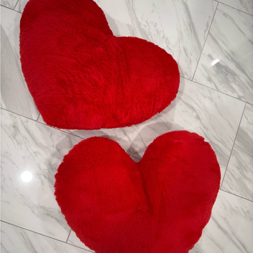 Red Heart-Shaped Plush Pillows Set